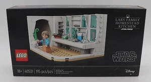 NEW LEGO Star Wars: Lars Family Homestead Kitchen (40531) - Picture 1 of 6