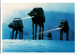 Tarjeta fotográfica gigante 1980 Topps Star Wars Empire Strikes Back #15 AT-AT's en Hoth - Imagen 1 de 2
