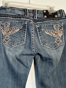 WOMENS SIZE 28 MISS ME BOOT CUT EMBROIDERED RHINESTONE BLUE DENIM JEAN PANTS - Picture 1 of 8