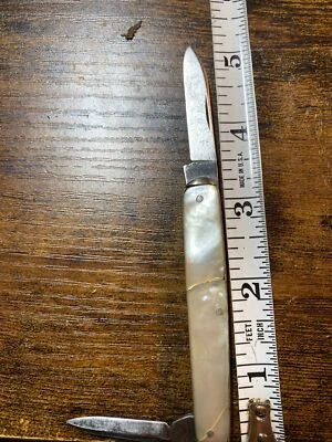 keen Kutter two blade knife-Pearl handles(cracked) - Image 1 of 4