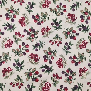 Vtg Cranston Cotton Print Fabric Berries on Off White 2.5 Yards Quilting Sewing - Picture 1 of 5