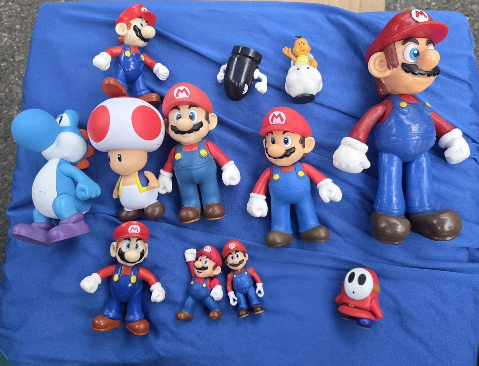 Lote de figuras de Mario Bros personajes mixtos Foto 1 de 1