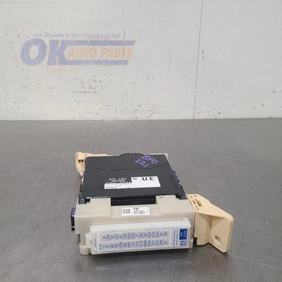 18 2018 TOYOTA TACOMA SR MULTIPLEX NETWORK CONTROL MODULE 8922104060 - Image 1 of 4