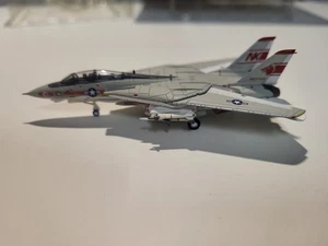 Hogan Grumman F-14A Tomcat No. 6610 US Navy "Wolfpack" USS Enterprise 1974 - Bild 1 von 11