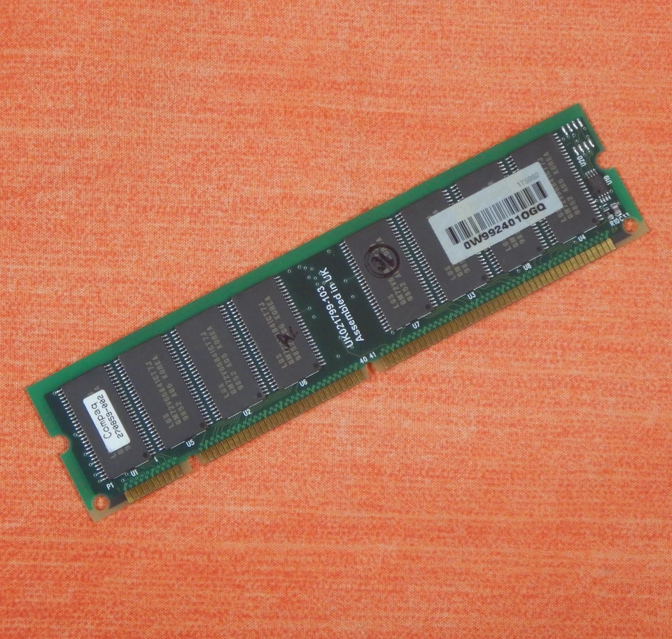 MEMORIA SDRAM Compaq 270859-002 64Mb PC66 DIMM 168-pin UK021799-103 UK21899-101 - Immagine 1 di 1