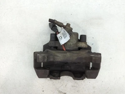 Pinza de freno delantera izquierda Volkswagen Jetta 2005-2018 Z73J8 Foto 1 de 4