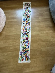 Handbestickter Otomi Tischläufer - Bild 1 von 9