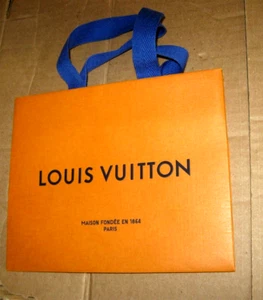 LOUIS VUITTON Empty Shopping Peper Gift Bag 8.75" X 7" X 4.5" - Picture 1 of 5