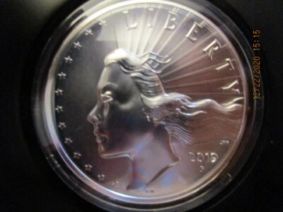 2019 United States Mint American Liberty High Relief Silver Medal 2-1/2 SILVER - Image 1 of 4