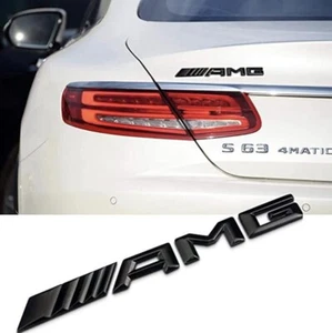 Logo AMG Mercedes Noir Brillant 3D en ABS Autocollant Emblème Coffre Arrière - Imagen 1 de 3