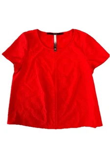 Womens Kensie Short Sleeve Shirt Red Textured Front Top Size M Career Casual - Picture 1 of 5