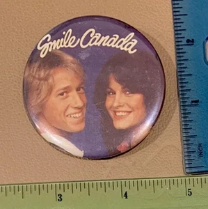 Dented Smile Canada Dentistry Canadian dental hygienists Pin-back Button - Picture 1 of 2