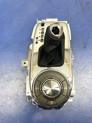 2011-2013 INFINITI QX56 OEM CENTER SHIFTER TRIM INDICATOR *SCRATCHES* 640151LA1A - Image 1 of 4