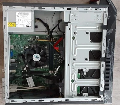 Lenovo ThinkCentre E73 Model 10AS002JUS,4GB, - Image 1 of 4