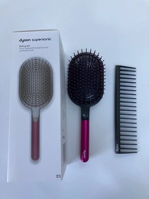Dyson Supersonic hair brush Paddle Brush & Detangle Comb - Brand New In Box