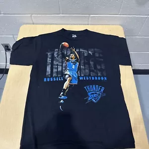 Oklahoma City THUNDER NBA RUSSELL WESTBROOK T-SHIRT NERA UOMO TAGLIA LARGE NUOVA SENZA ETICHETTE - Foto 1 di 16