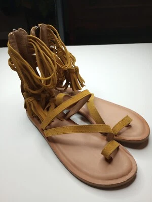 Женские желтые замшевые сандалии с бахромой Jeffery Campbell размер 7 - Изображение 1 из 4