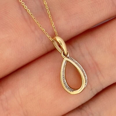 Collar colgante con racimo de diamantes de oro amarillo de 9 quilates cadena de 18" con sello Foto 1 de 4