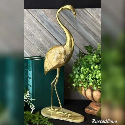 Estatua de pájaro vintage de latón y mármol cuerpo grúa / flamenco / garza pájaro artesanal Foto 1 de 4