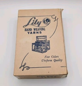Vintage Lilie Handwebgarne volle Schachtel mit 8 unbenutzt zwei Unzen Spulen USA - Bild 1 von 12
