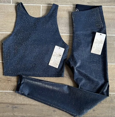NUEVO CON ETIQUETAS $130 Sage Collective Myth Brillo Talla XS Leggings y Sujetador Deportivo CONJUNTO Foto 1 de 4
