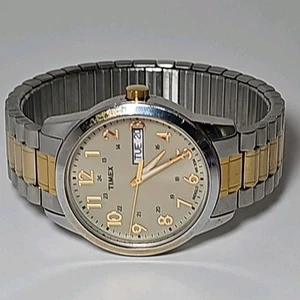 Timex Men's Sport Watch Day Date Champagne Dial Adjustable T2M935 NEEDS BATTERY - Picture 1 of 6