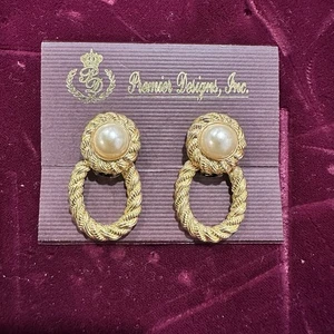 Vintage Premier Designs Clip On Art Deco Faux Pearl Dangle Drop Earrings 30009 - Picture 1 of 3