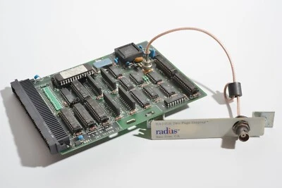Tarjeta de video PDS con pantalla de dos páginas Radius TPD para Macintosh SE/30 Foto 1 de 4