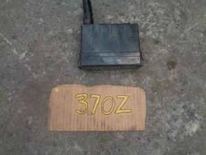 NISSAN 370Z Z34 SMALL ENGINE BAY FUSE BOX - Picture 1 of 1