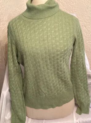 Womens 100% Cashmere Green Cableknit Turtleneck Sweater Geneva Size Large  - Image 1 of 3
