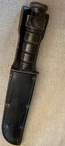 Vintage U.S.military Camillus NY Fighting Knife & Sheath - Picture 1 of 7