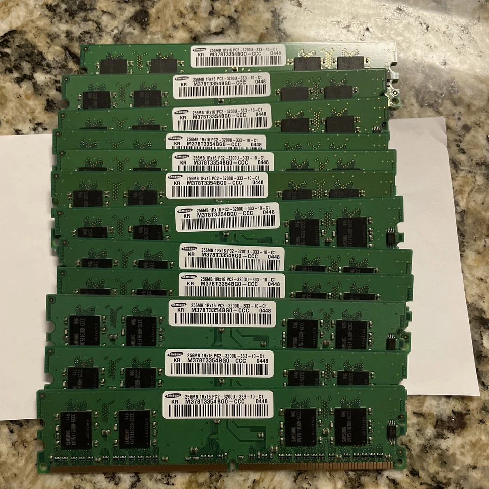 Samsung 256MB 1Rx16 PC2-3200U- 333-10-C1- 533MHz-M378T3354BGO-CCC 0448 - Image 1 of 3