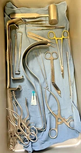 Instrument Tray including Miscellaneous Medical instruments - Picture 1 of 6