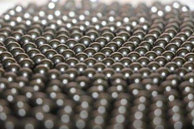 200-2000  Stahlkugeln 8mm - 10mm für Steinschleuder Top Qualität Metallkugeln  - Bild 1 von 2