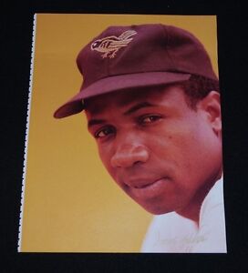 Frank Robinson MVP 66 Baltimore Orioles Signed 9x12 Color Magazine Photo