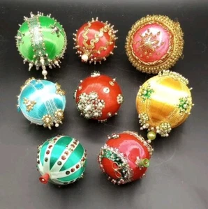 8 Vintage Christmas Ornaments Push Pin Beaded Satin Velvet Handmade (012) - Picture 1 of 9