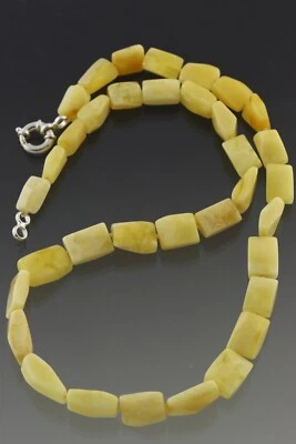 Genuine BALTIC AMBER White Egg Yolk Knotted Beads Necklace Choker 26.2g 190905-9 - Image 1 of 4