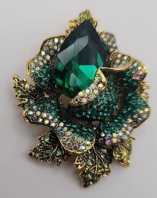 Broche floral verde esmeralda estilo vintage • Prendedor de cristal brillante • Sin firmar B44 Foto 1 de 4