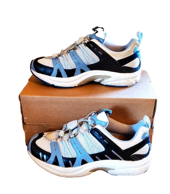 Dr. Comfort Women's Size 9M Refresh Blue White Sneaker Athletic Shoes Diabetic - Image 1 of 4