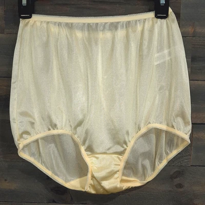 Panty Underscore Sissy Talla 7 Amarillo Brillante Resbaladizo Granny Brief Refuerzo de Setas Foto 1 de 4