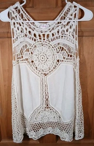 Xhilaration Women’s Lace Overlay Off White Size XLarge - Picture 1 of 5