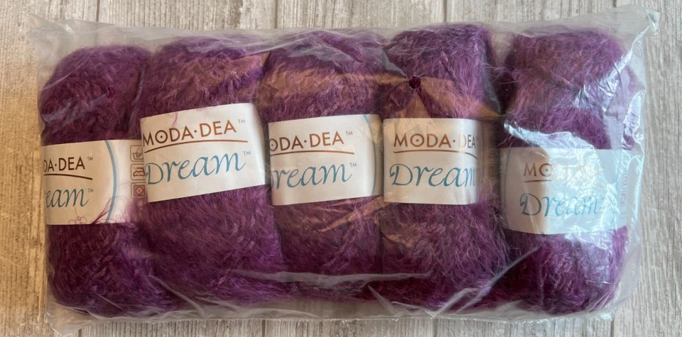 2 Moda DEA Dream Soft Knit Crochet Yarn Plum 3503 Coats Italy