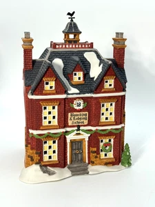 Department 56 Boarding And Lodging School Dickens Village with box and light - Picture 1 of 14