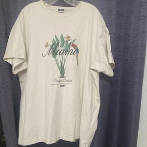 Kith Miami Design District Exclusive Macaw Tee Shirt Erwachsene XXL Zen Mintgrün - Bild 1 von 7