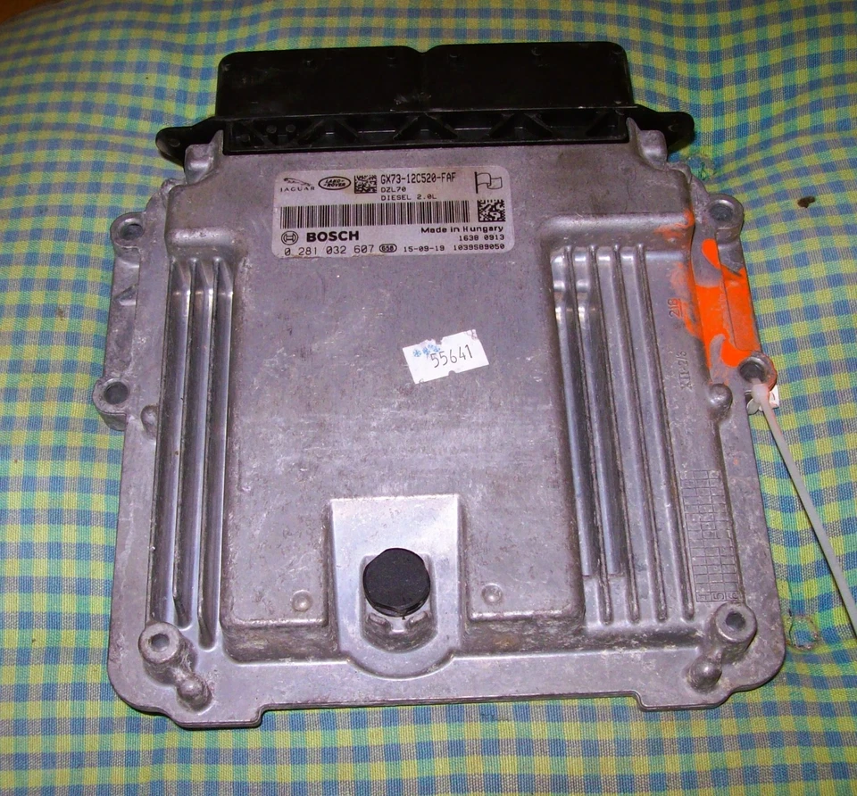 Centralina Jaguar XE 2.0 Diesel 0281032607 GX73-12C520-FAF 09-2015 132KW - Immagine 1 di 1