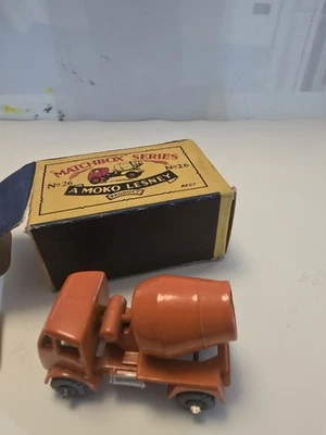 Matchbox Moko Lesney No.26 Foden Cement Truck 1956 Model with Box - Image 1 of 4