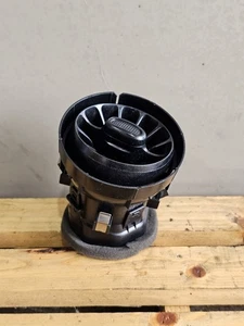 MERCEDES SPRINTER W907 DASHBOARD AIR VENT A9108303401 2018-ON  - Picture 1 of 5