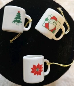 Set Of 3 Ganz Mini Mug Cup Christmas Ornaments Santa, Tree, Pointsettia - Picture 1 of 11