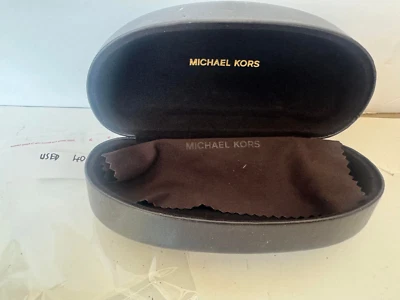 Michael Kors Dark Brown Clamshell Hard Shell Sunglasses Case $35 USED #40 - Imagem 1 de 2
