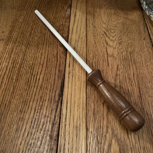 Poignée noyer aiguiseur couteau céramique blanc ancien stock neuf - Photo 1/3